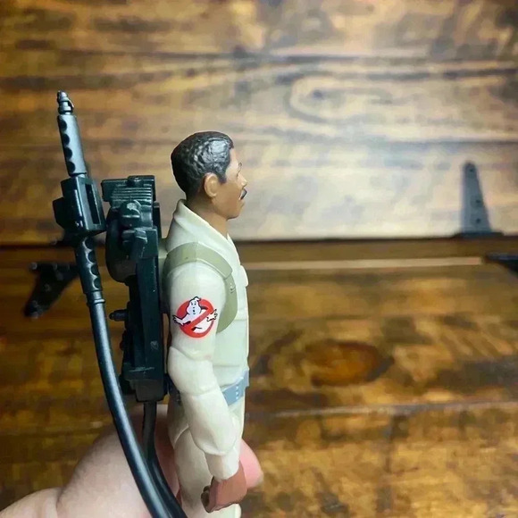 2020 HASBRO GHOSTBUSTERS FRIGHT FEATURES WINSTON ZEDDEMORE 5" ACTION FIGURE - Picture 5 of 6